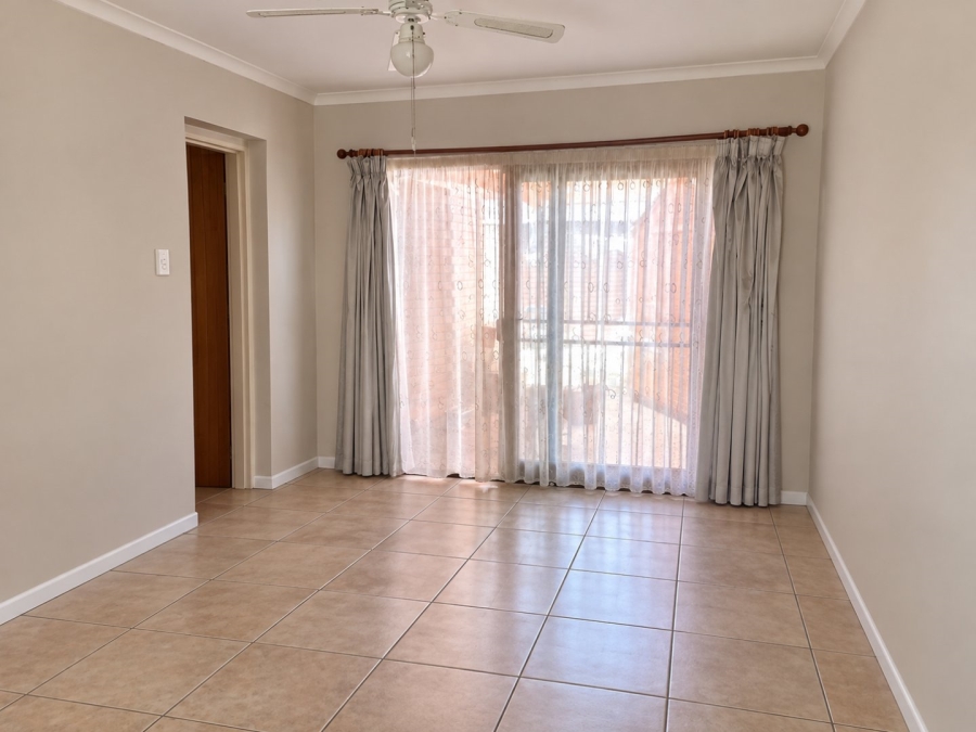 To Let 1 Bedroom Property for Rent in Pellissier Free State